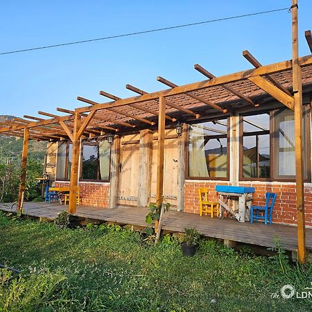 Hotel The Old Nest Madzharovo Exterior foto