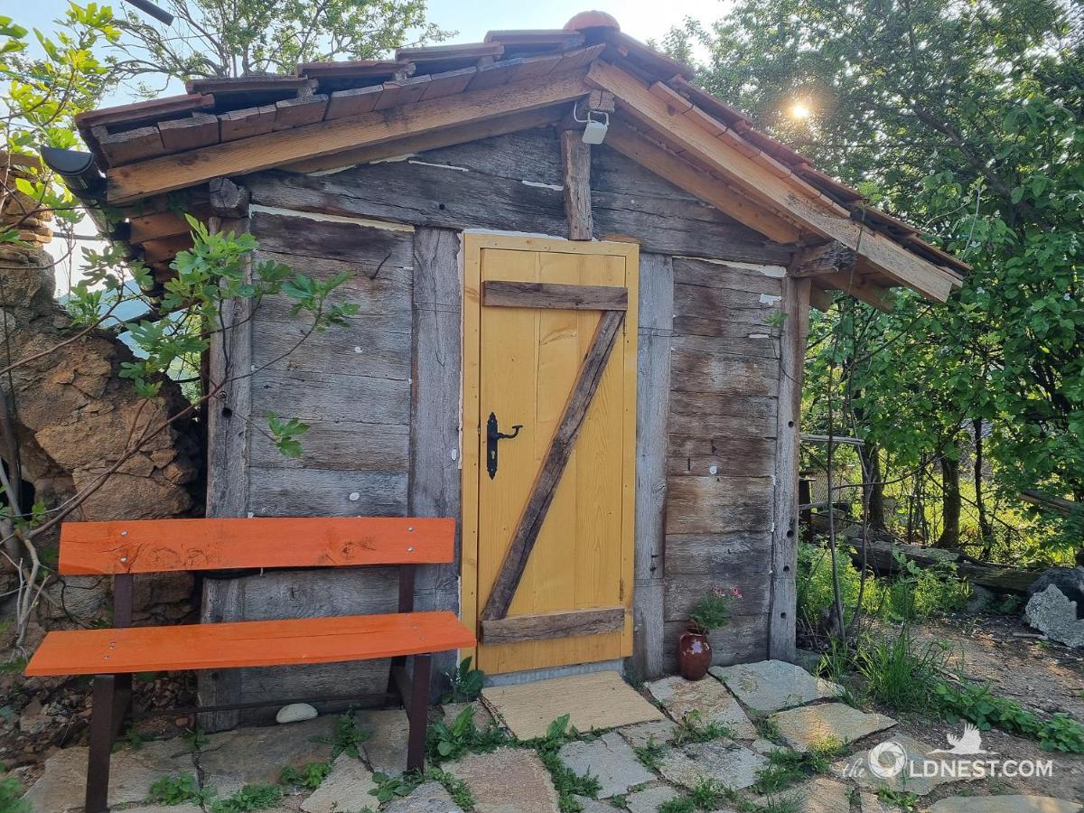 Hotel The Old Nest Madzharovo Exterior foto